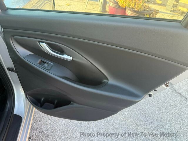 2019 Hyundai Elantra GT Automatic - 22946761 - 17