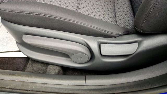 2019 Hyundai Ioniq Hybrid Blue Hatchback - 22655294 - 22