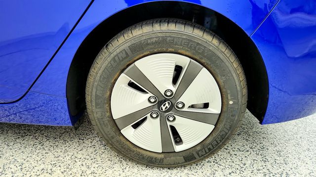 2019 Hyundai Ioniq Hybrid Blue Hatchback - 22655294 - 23