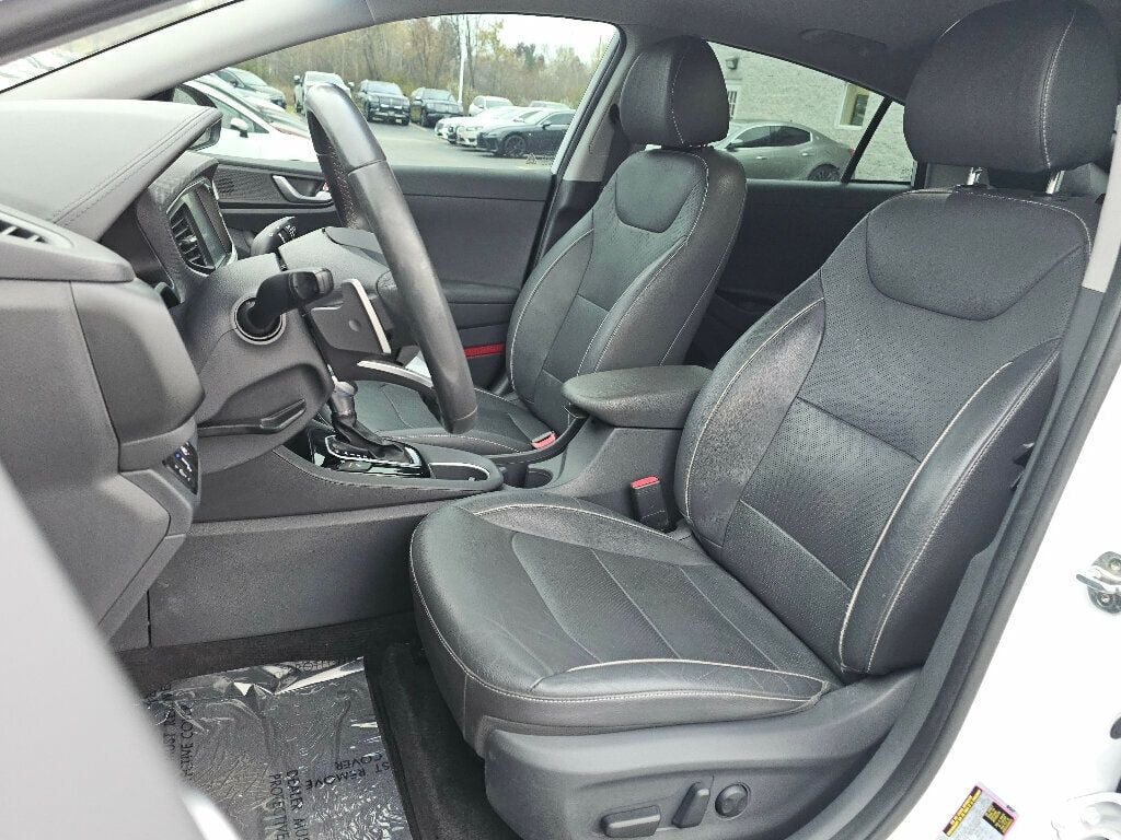 2019 Hyundai Ioniq Hybrid Limited Hatchback - 22943800 - 14