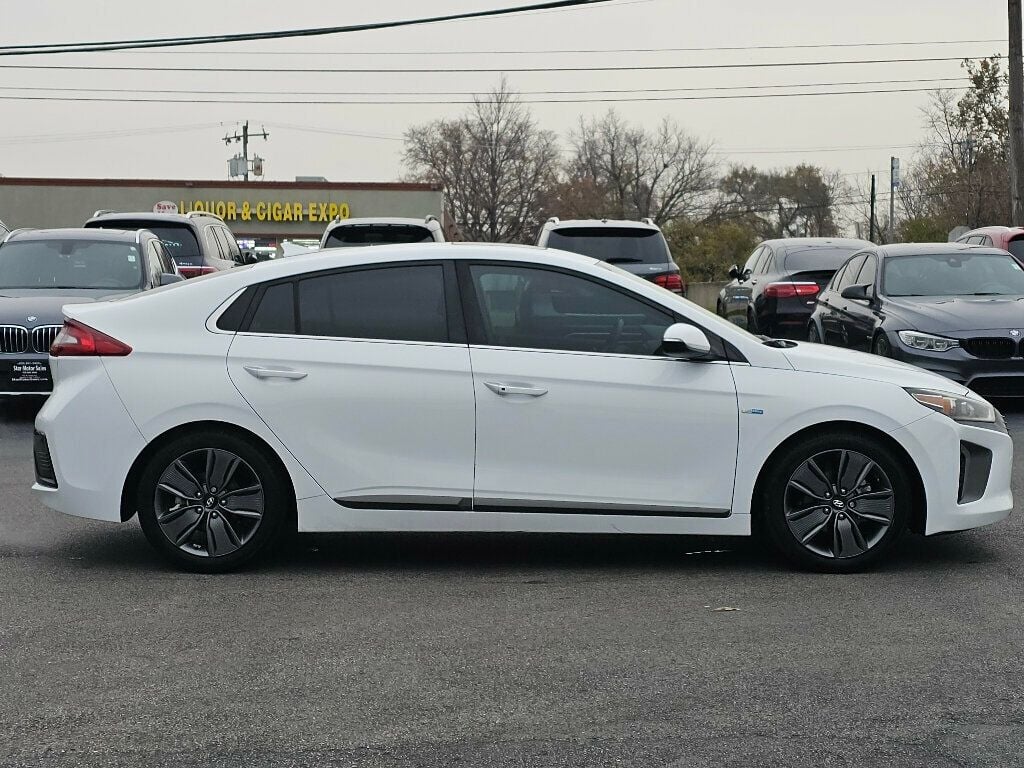 2019 Hyundai Ioniq Hybrid Limited Hatchback - 22943800 - 15