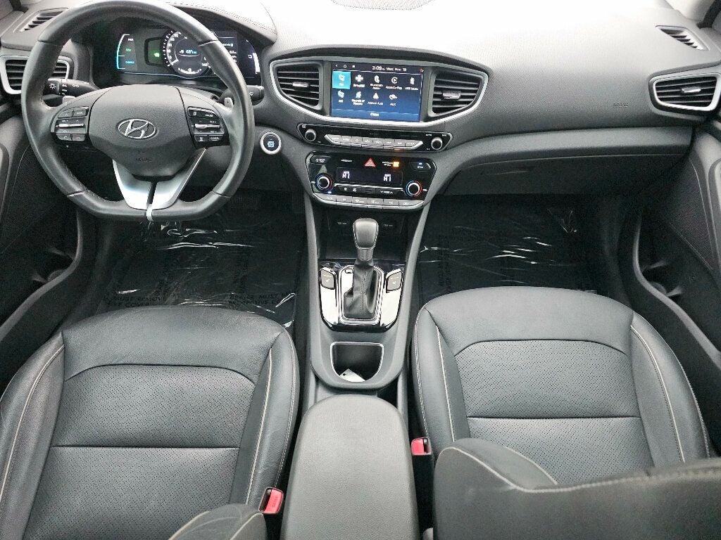 2019 Hyundai Ioniq Hybrid Limited Hatchback - 22943800 - 1