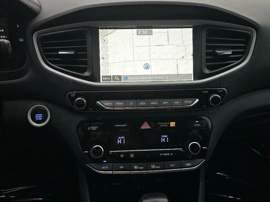 2019 Hyundai Ioniq Hybrid Limited Hatchback - 22943800 - 2