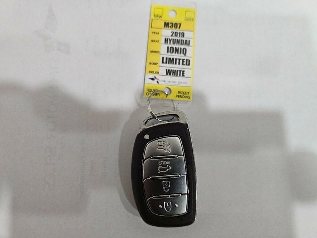 2019 Hyundai Ioniq Hybrid Limited Hatchback - 22943800 - 39