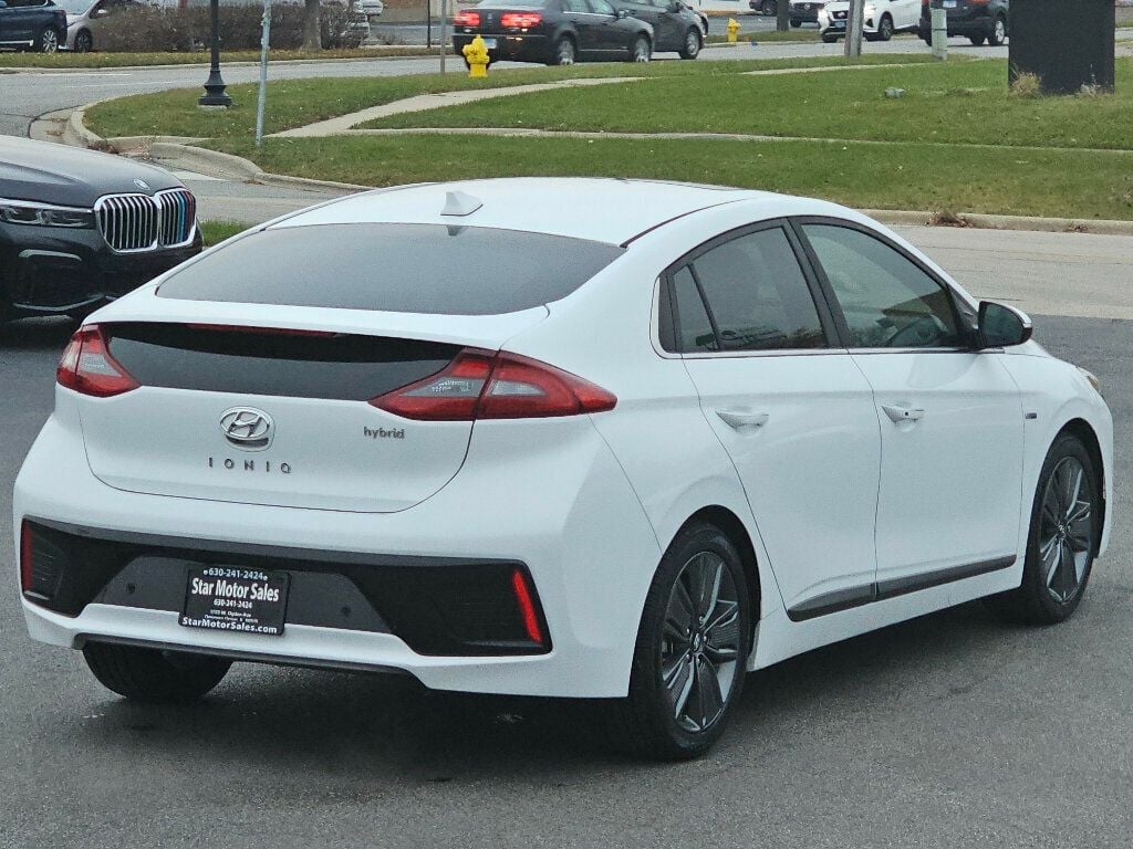2019 Hyundai Ioniq Hybrid Limited Hatchback - 22943800 - 7
