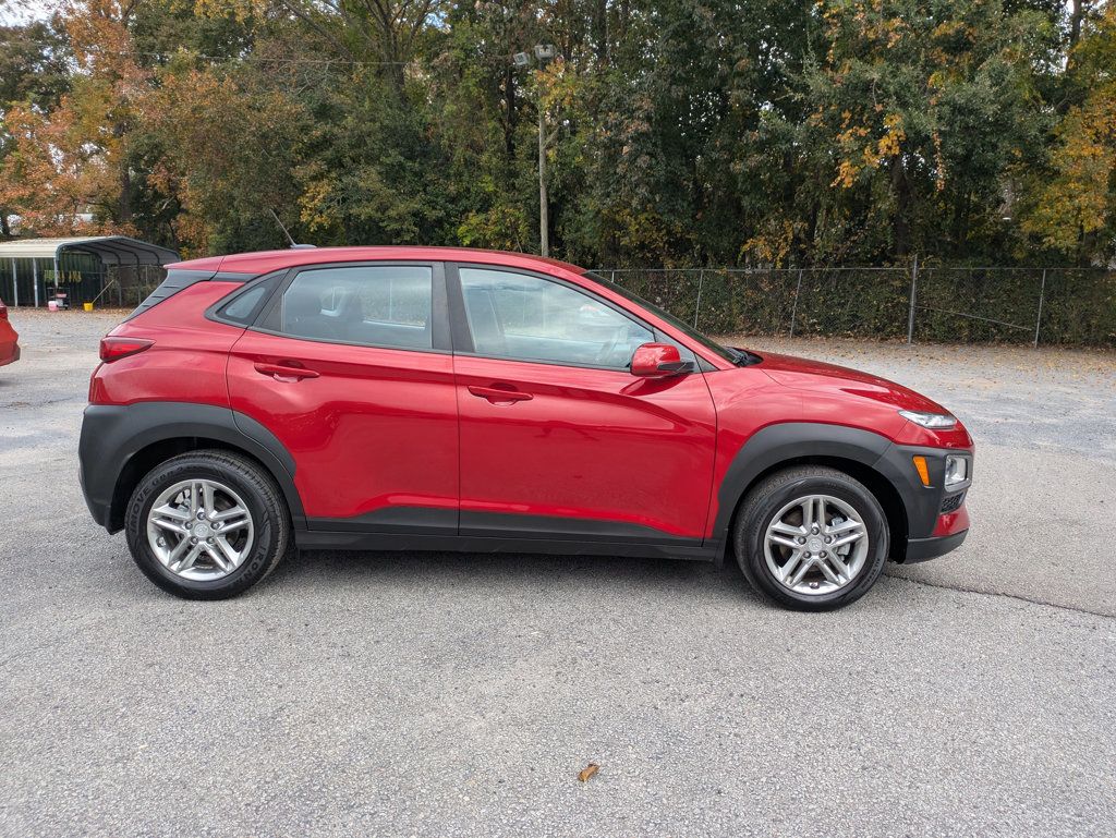 2019 Hyundai Kona SE photo 2
