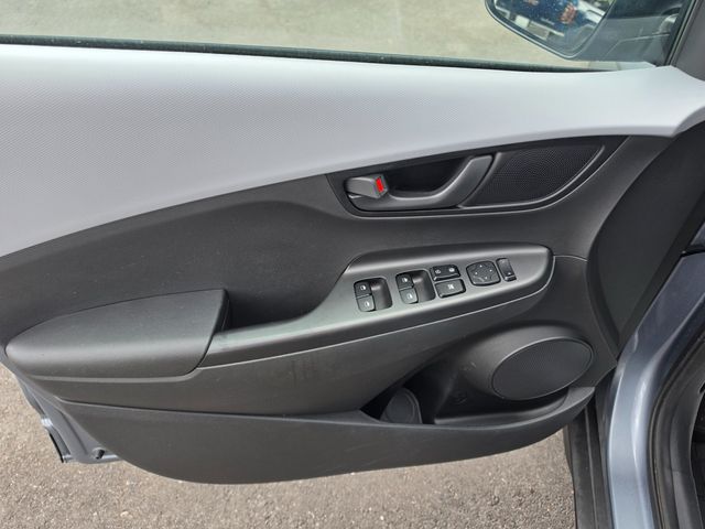2019 Hyundai Kona SE - 23049813 - 2