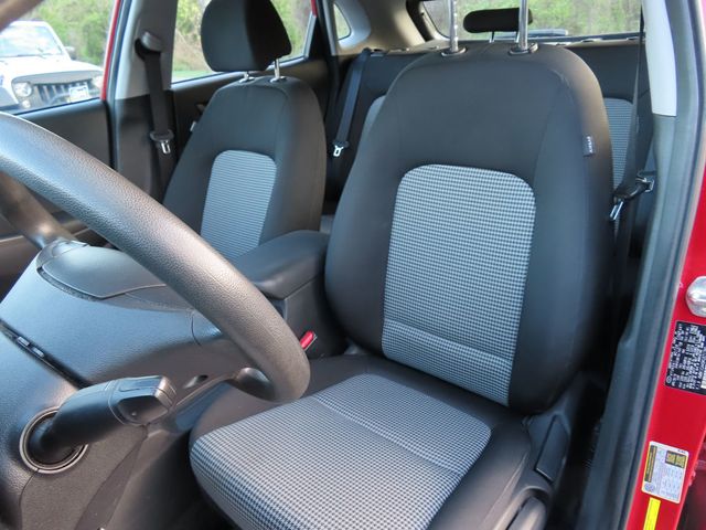 2019 Hyundai Kona SE 2.0L Automatic AWD - 23016277 - 17