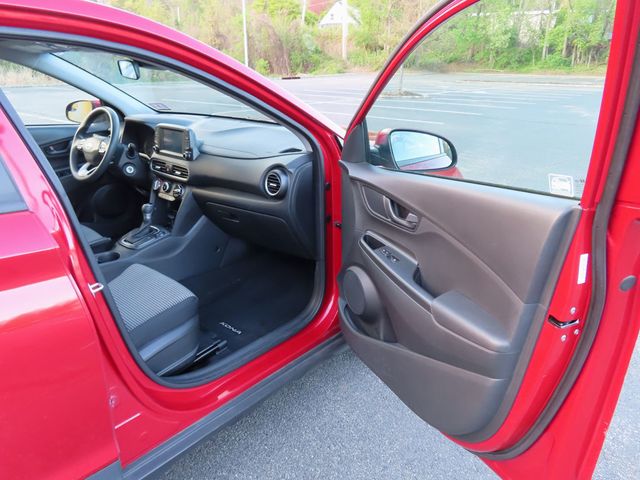 2019 Hyundai Kona SE 2.0L Automatic AWD - 23016277 - 18