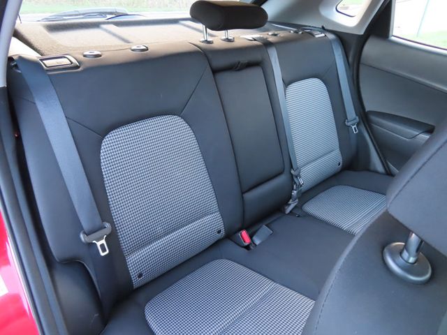 2019 Hyundai Kona SE 2.0L Automatic AWD - 23016277 - 23