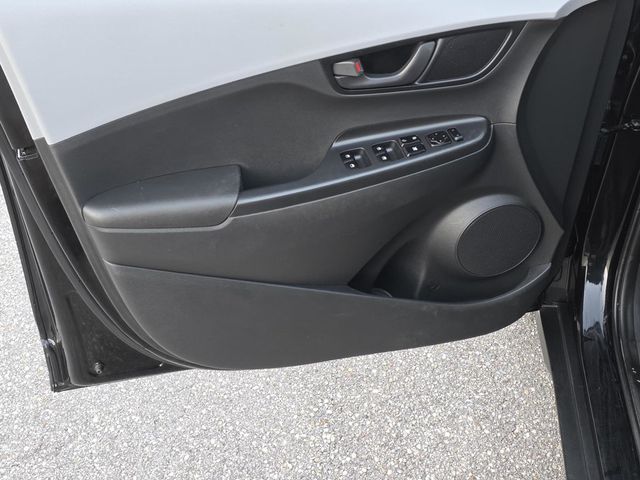 2019 Hyundai Kona SEL - 22947256 - 28