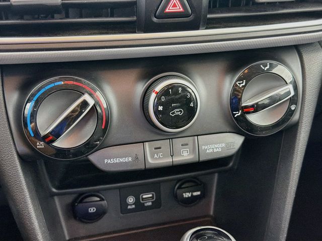 2019 Hyundai Kona SEL Automatic AWD - 23065258 - 14