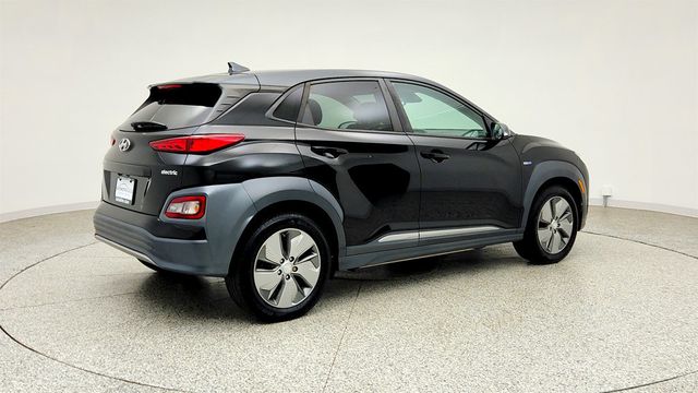 2019 Hyundai Kona Electric SEL FWD - 23041489 - 4