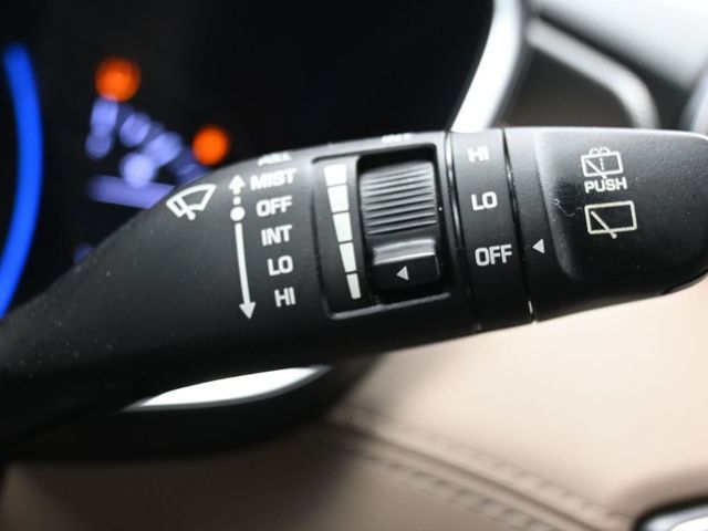 2019 Hyundai Santa Fe Limited 2.0T Automatic FWD - 22999910 - 22