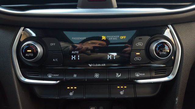2019 Hyundai Santa Fe Limited 2.4L Automatic AWD - 18278827 - 23