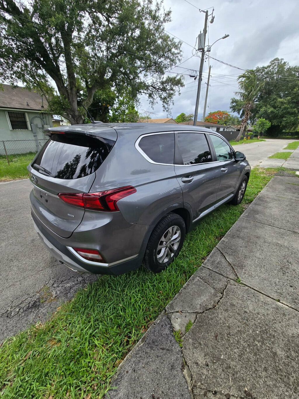 2019 Hyundai Santa Fe SE 2.4L Automatic AWD - 23036757 - 3
