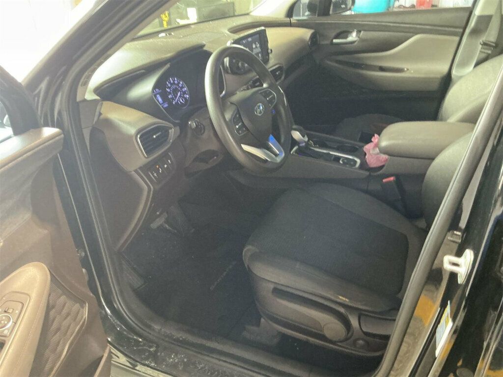 2019 Hyundai Santa Fe SE 2.4L Automatic FWD - 23092674 - 3