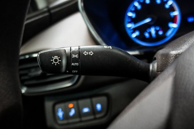 2019 Hyundai Santa Fe SE 2.4L Automatic FWD - 23079777 - 15