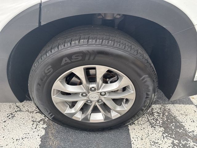 2019 Hyundai Santa Fe SE 2.4L Automatic FWD - 22893711 - 11