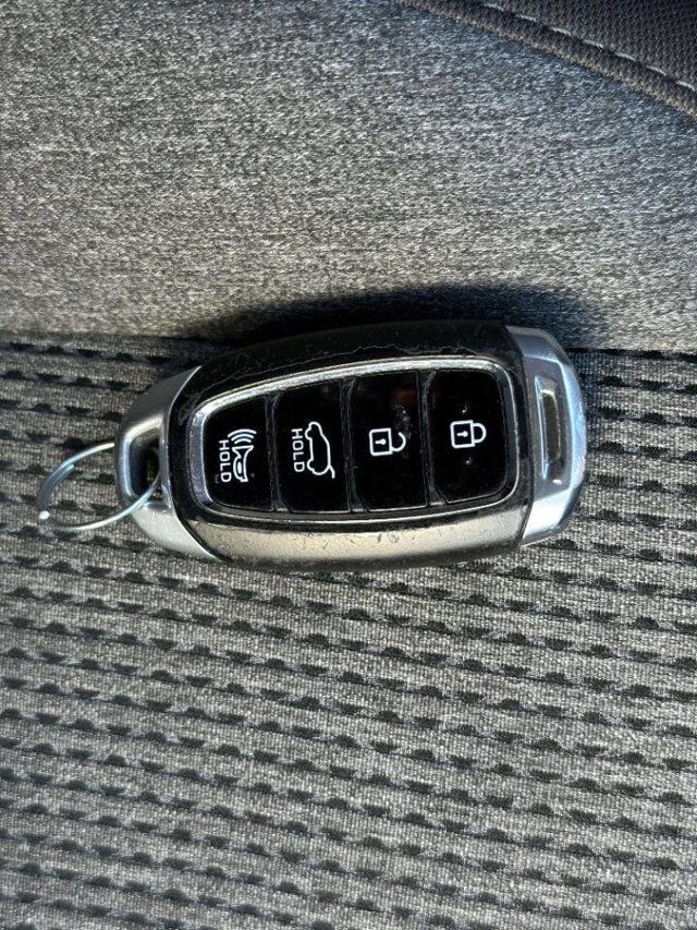 2019 Hyundai Santa Fe SEL 2.4L AWD 4dr Crossover - 22971132 - 27