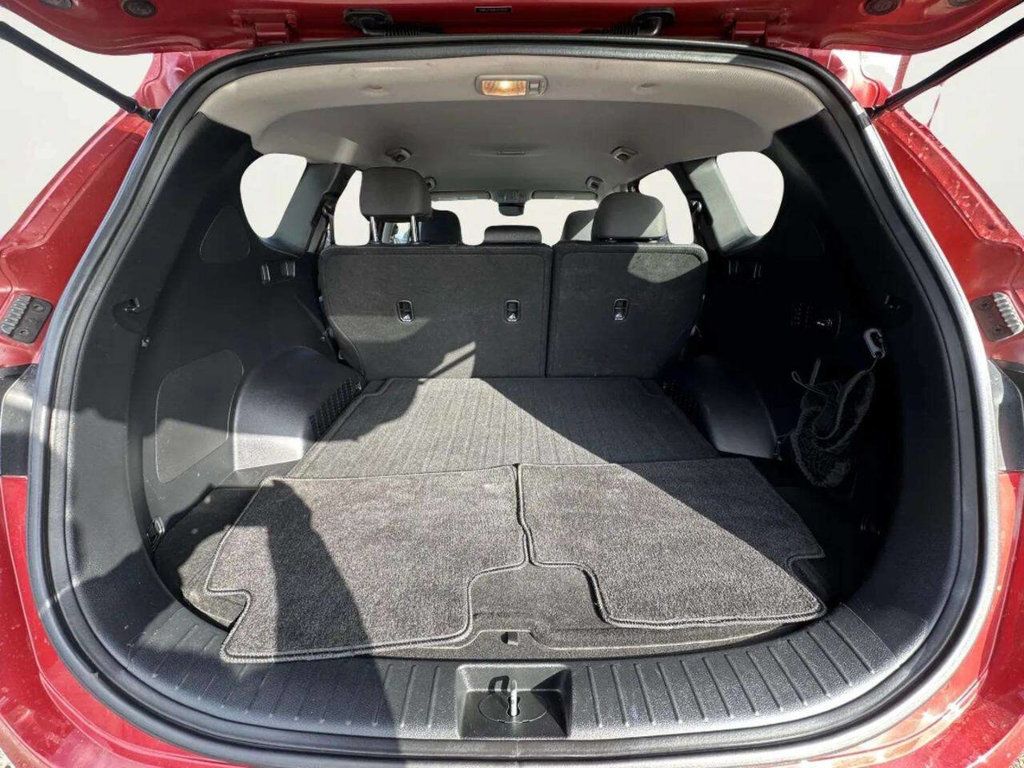 2019 Hyundai Santa Fe SEL 2.4L AWD 4dr Crossover - 22984896 - 10