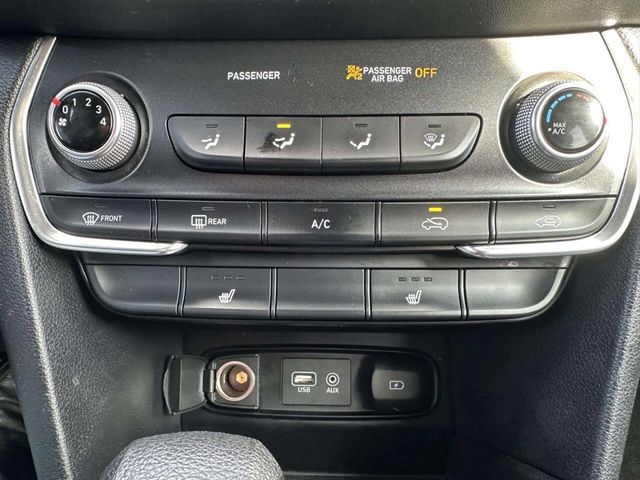 2019 Hyundai Santa Fe SEL 2.4L AWD 4dr Crossover - 22984896 - 33