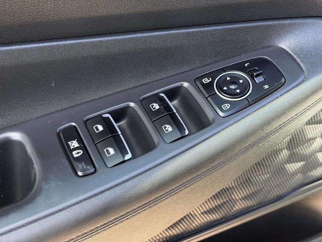 2019 Hyundai Santa Fe SEL 2.4L AWD 4dr Crossover - 22997923 - 15