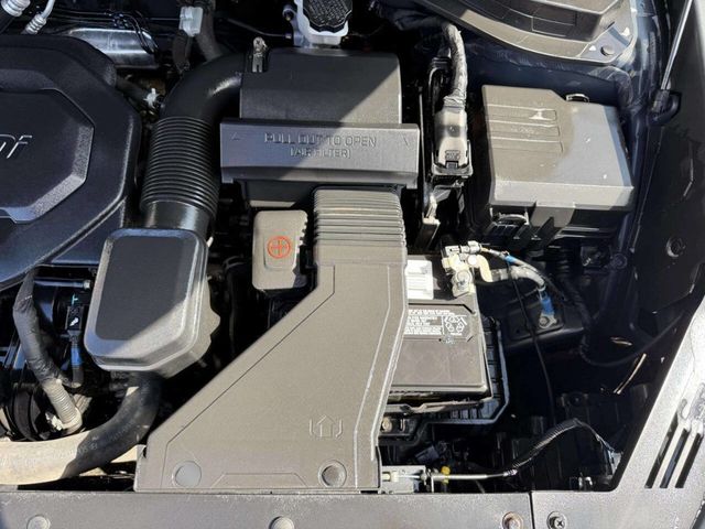 2019 Hyundai Santa Fe SEL 2.4L AWD 4dr Crossover - 22997923 - 32