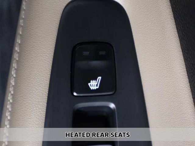 2019 Hyundai Santa Fe Ultimate 2.0T Automatic AWD - 22937301 - 10