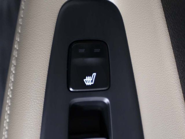 2019 Hyundai Santa Fe Ultimate 2.0T Automatic AWD - 22937301 - 46