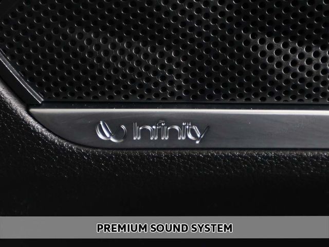 2019 Hyundai Santa Fe Ultimate 2.0T Automatic AWD - 22937301 - 4