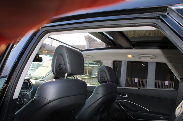 2019 Hyundai Santa Fe XL Limited Ultimate FWD - 22981590 - 30