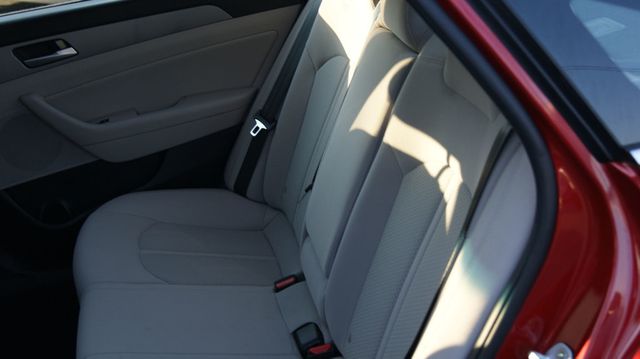 2019 Hyundai Sonata 3 MONTH WARRANTY , JUST SERVICED , VERY CLEAN INSIDE AND OUT  - 23072447 - 40