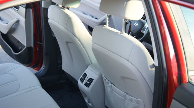2019 Hyundai Sonata 3 MONTH WARRANTY , JUST SERVICED , VERY CLEAN INSIDE AND OUT  - 23072447 - 47