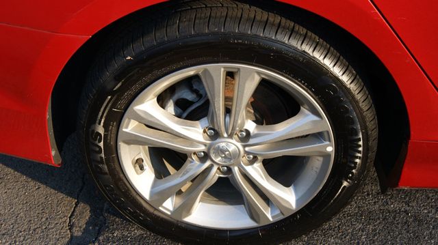 2019 Hyundai Sonata 3 MONTH WARRANTY , JUST SERVICED , VERY CLEAN INSIDE AND OUT  - 23072447 - 59