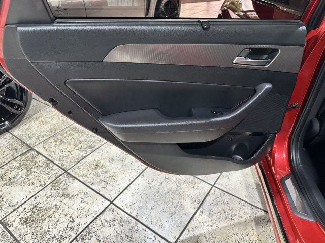 2019 Hyundai Sonata Limited 2.0T - 22879617 - 20