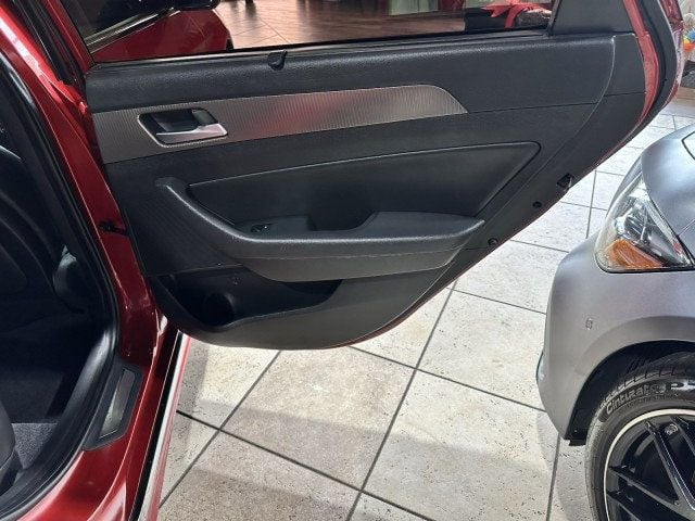 2019 Hyundai Sonata Limited 2.0T - 22879617 - 22