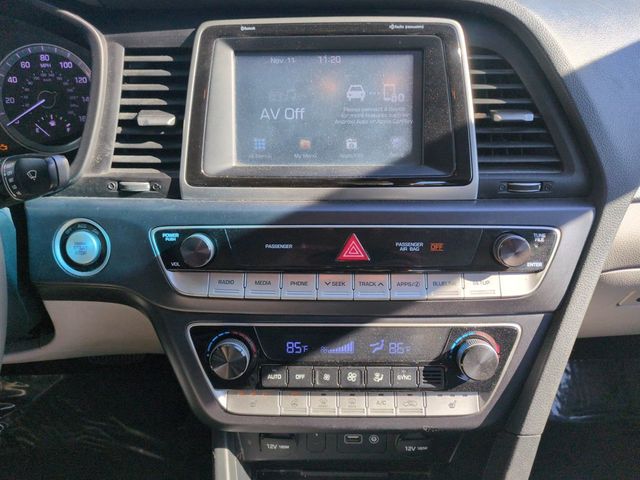 2019 Hyundai Sonata Limited 2.4L - 22940209 - 16