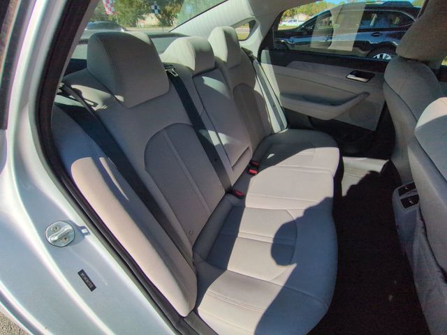 2019 Hyundai Sonata Limited 2.4L - 22940209 - 21