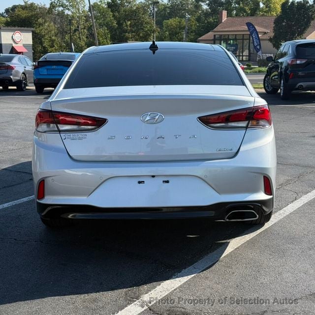 2019 Hyundai Sonata LIMITED W/ULTIMATE PACKAGE 04 - 23078596 - 11