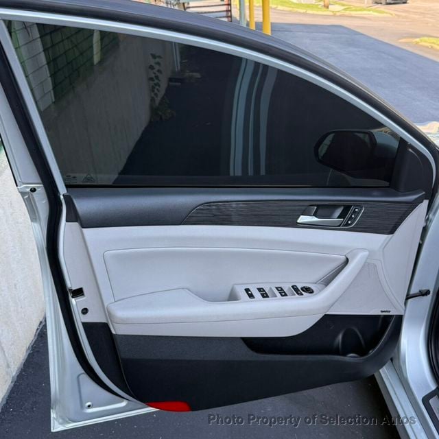 2019 Hyundai Sonata LIMITED W/ULTIMATE PACKAGE 04 - 23078596 - 15