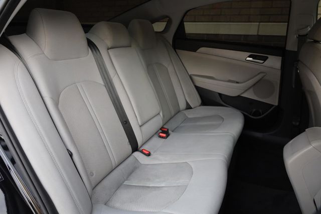 2019 Hyundai Sonata SE - 23024627 - 21