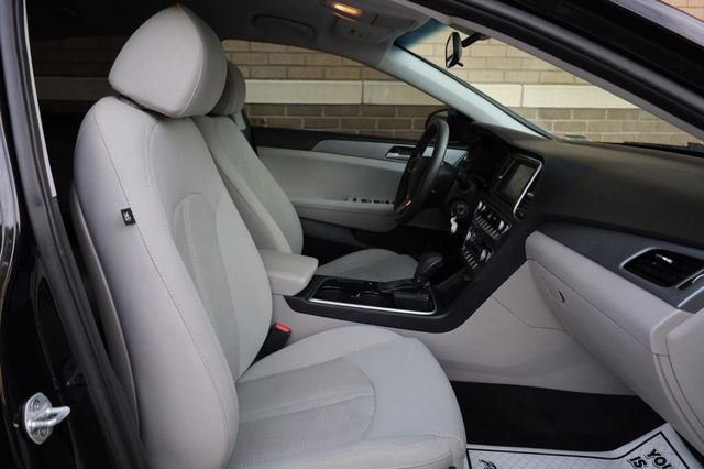 2019 Hyundai Sonata SE - 23024627 - 23