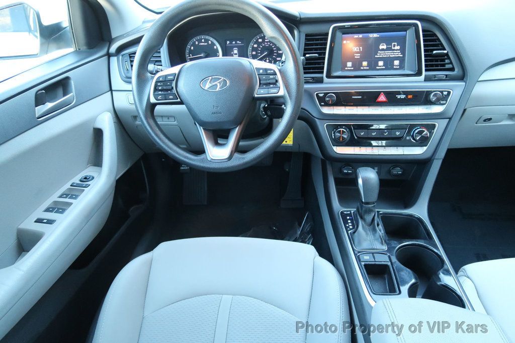 2019 Hyundai Sonata SE 2.4L - 22751631 - 12