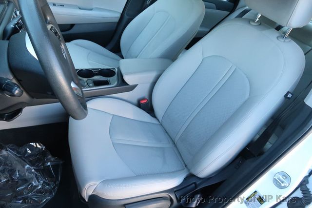 2019 Hyundai Sonata SE 2.4L - 22751631 - 18