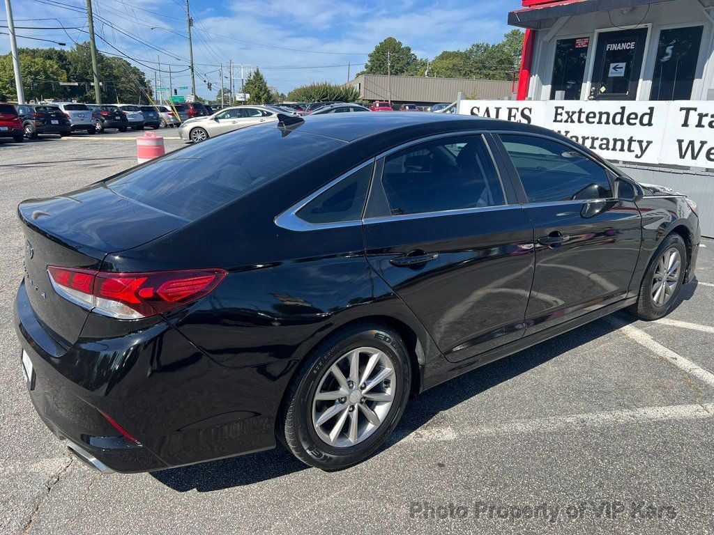 2019 Hyundai Sonata Eco SE photo 4