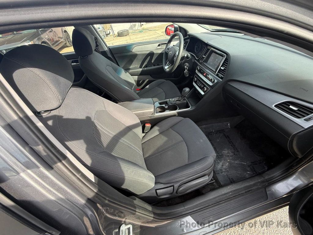 2019 Hyundai Sonata SE 2.4L - 22958178 - 16