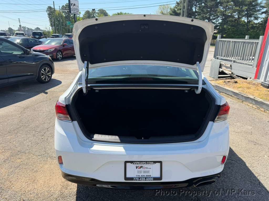 2019 Hyundai Sonata SE 2.4L - 23011957 - 18