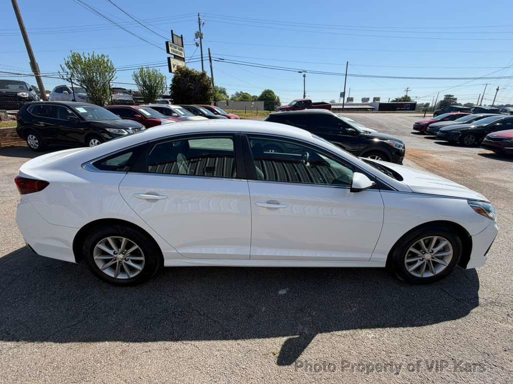 2019 Hyundai Sonata SE 2.4L - 23011957 - 3