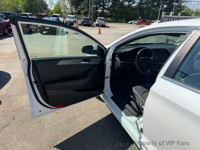 2019 Hyundai Sonata SE 2.4L - 23011957 - 8